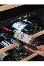 Garrafeira de serviço La Sommeliere LS102DZBLACK